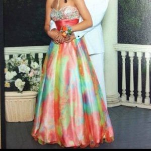 Gorgeous prom dress